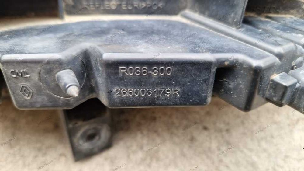 Daylight dreapta renault Scenic 3 cod 266003179R
