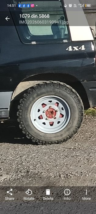 Jenti auto ARO 4x4 pe 15