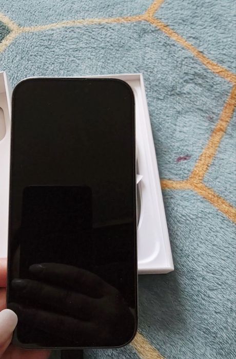 Vand sau schimb Iphone 16 pro max