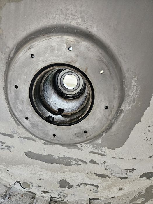 Професионална пералня Miele