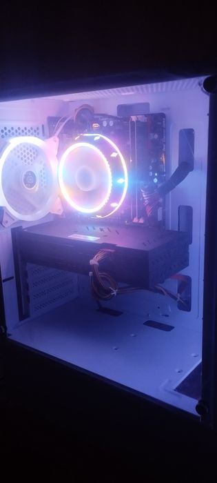 Full Komplekt RX 580 8GB 2048sp

Manitor:  Immer 27 Curved F