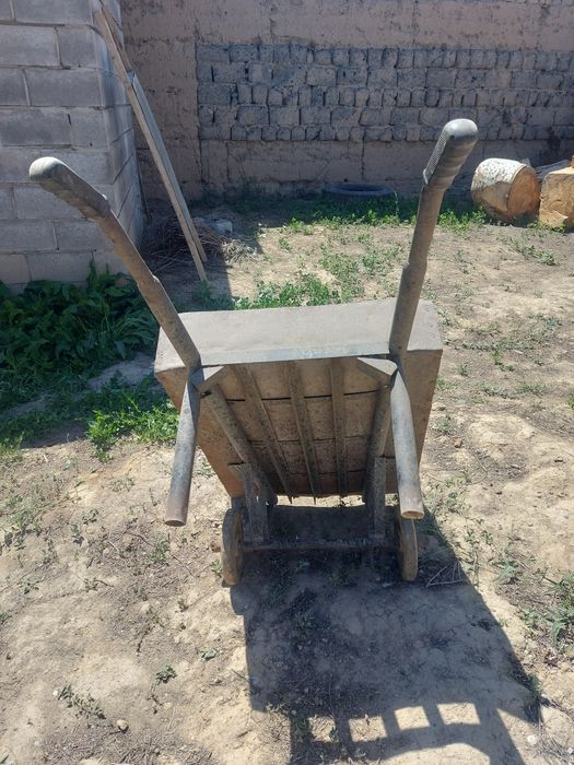 Строительный тачка