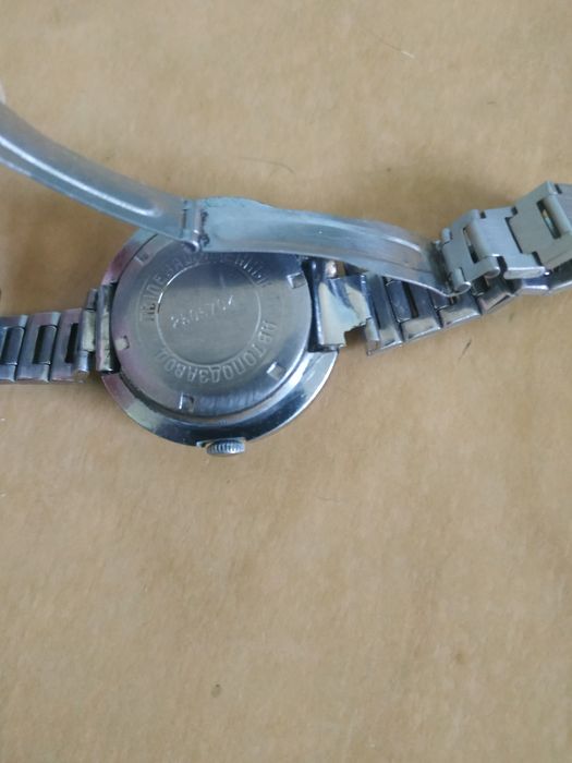 Раритет!Часы Заря (СССР) с браслетом.