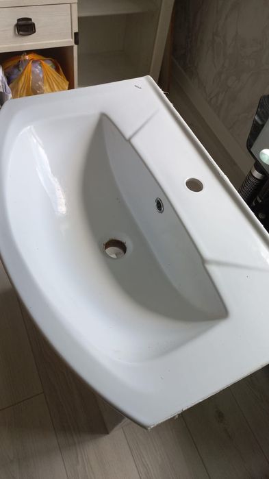 Продам раковину и шкаф