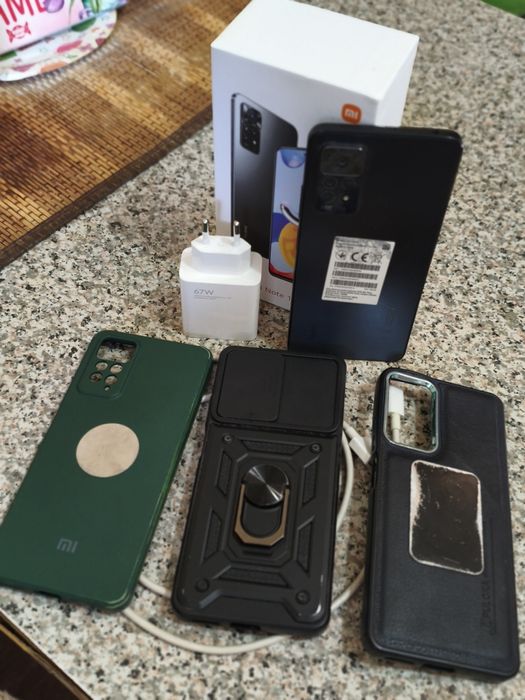 Продам смартфон Xiaomi Redmi note 11 pro