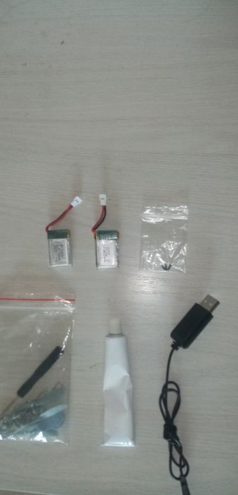 Продам Самолёт на радиоуправлении С-17.