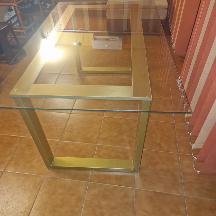 vând masă mobexpert