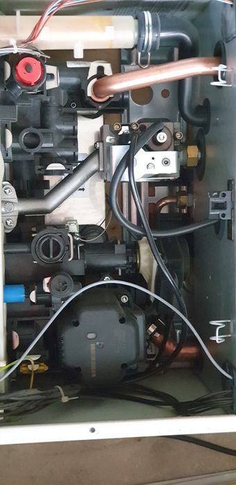 Ariston Clas Premium EVO 24-30 EU avem și de 24 kw si 30 kw Dezmembrez