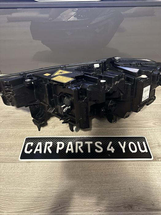 Фар десен BMW X7 Х7 Laser Перфектен