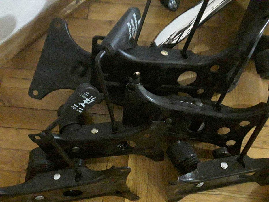 Части за офис стол