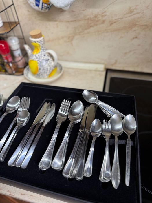 Огромен комплект за хранене