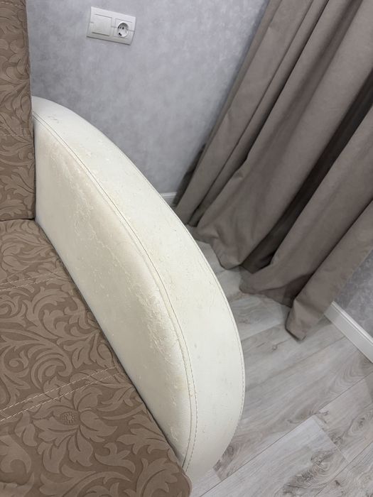 Продам диван книжка