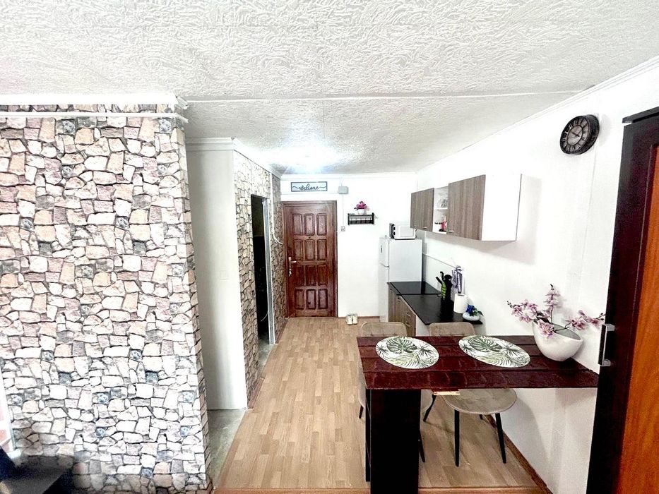 Vând URGENT Garsonieră în Sinaia