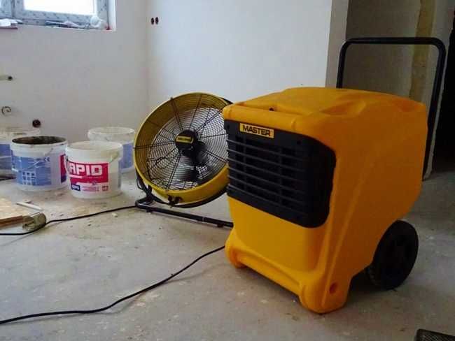 Inchiriez Dezumidificator Profesional MASTER Bucuresti Ilfov