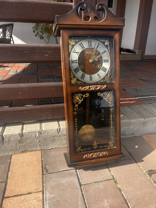 Ceas de perete President