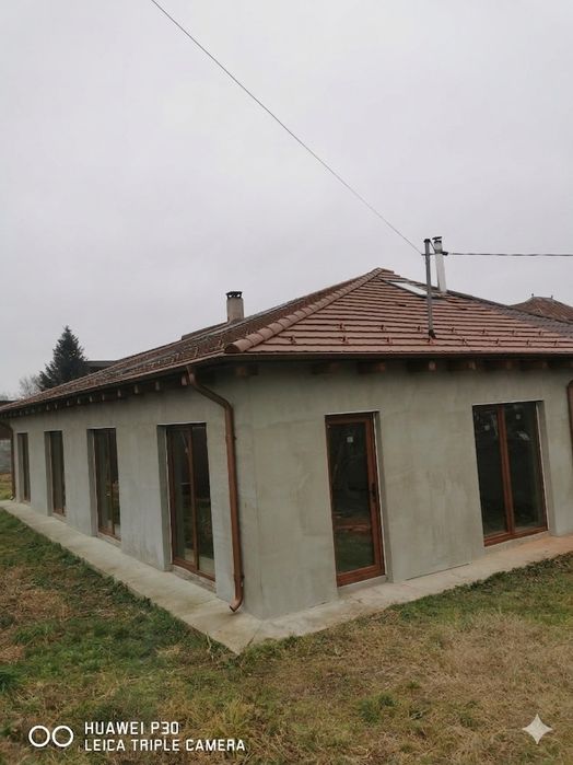 Casa noua.  In rate, fara dobanda (prin contract notarial) sau orice alta varianta de finanțare bancara  preferați.