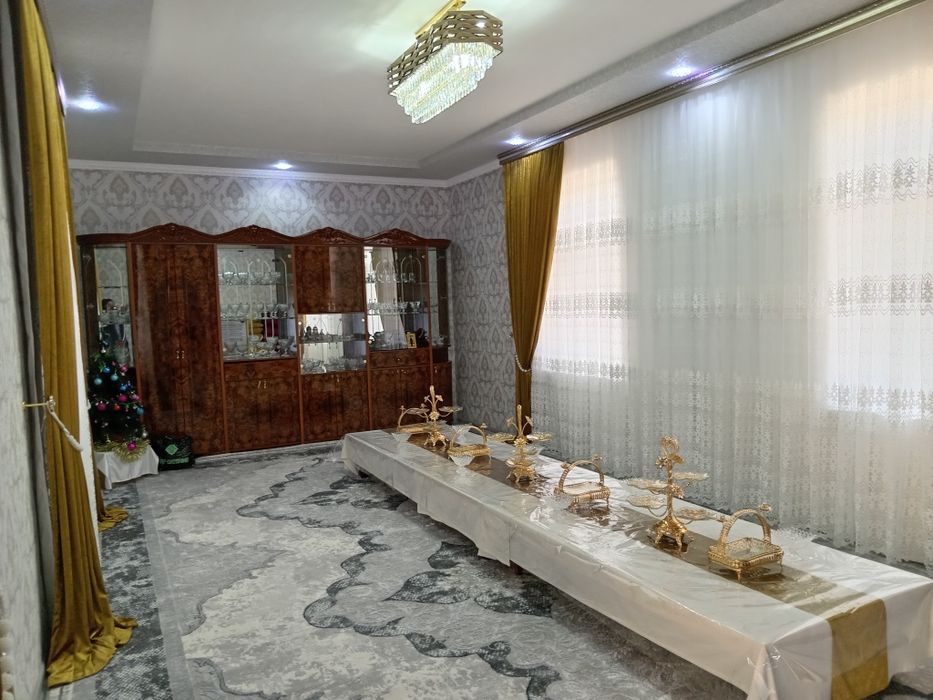 Passiv gomoseksualning anus teshigi