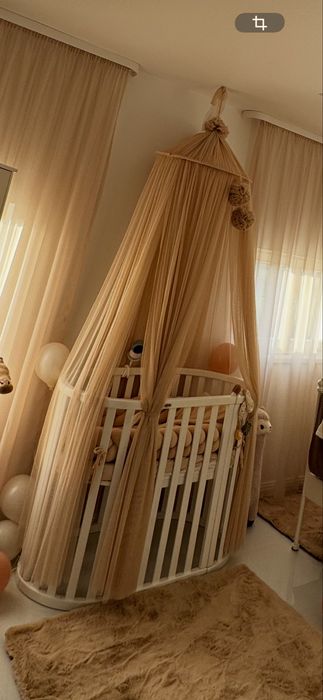 Pătuț oval bebeluș