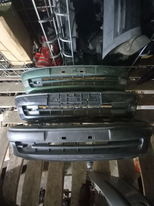 Бампер передний на Опель Астра F