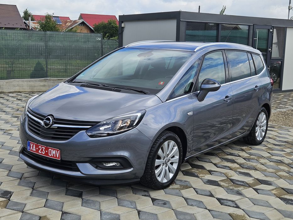 Opel Zafira  din 2019 cu 7 locuri !