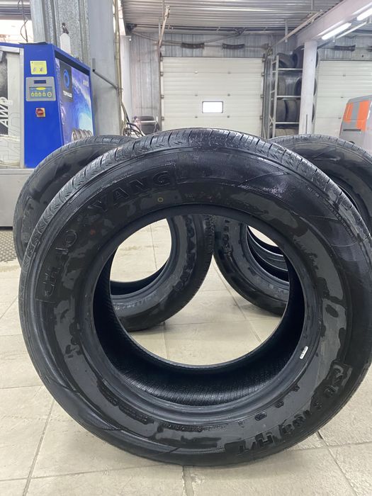 Продам новые шины 245/65/17
