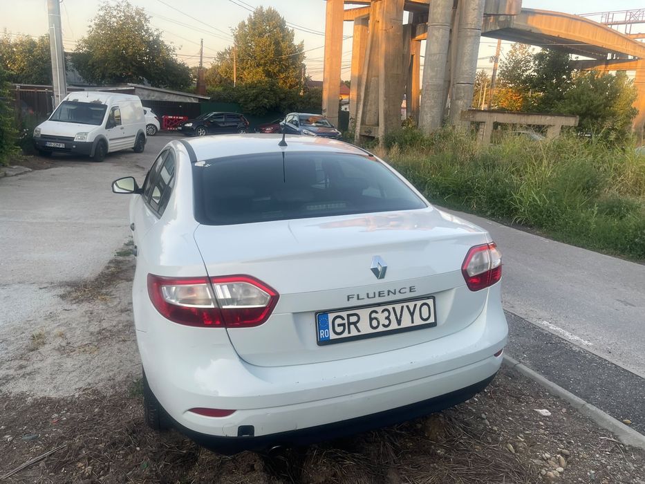 RENAULT Fluence 0 — imagine 4