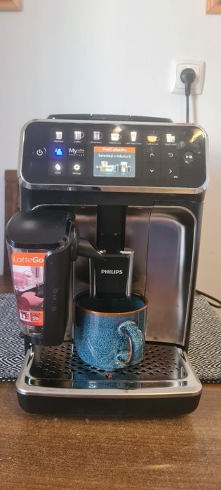 Expresor Philips LatteGo, model 5400 in stare foarte buna