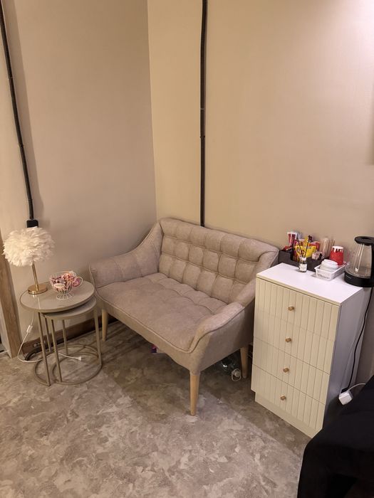 Ищу девочку на суб Аренду в бц.Колибри