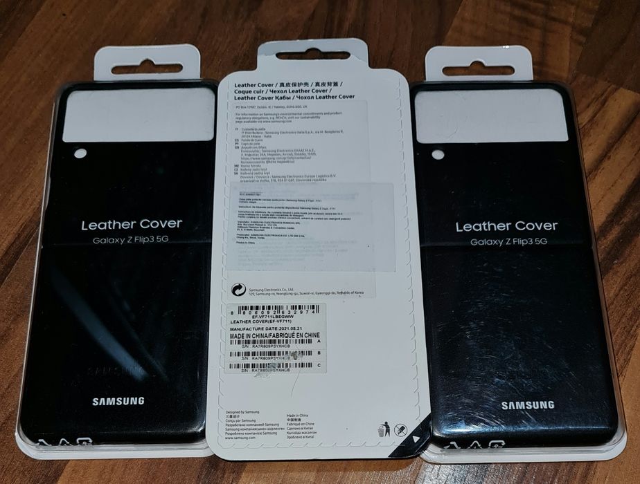 Husa piele originala Samsung Leather Cover Galaxy Z Flip 3 5G F711