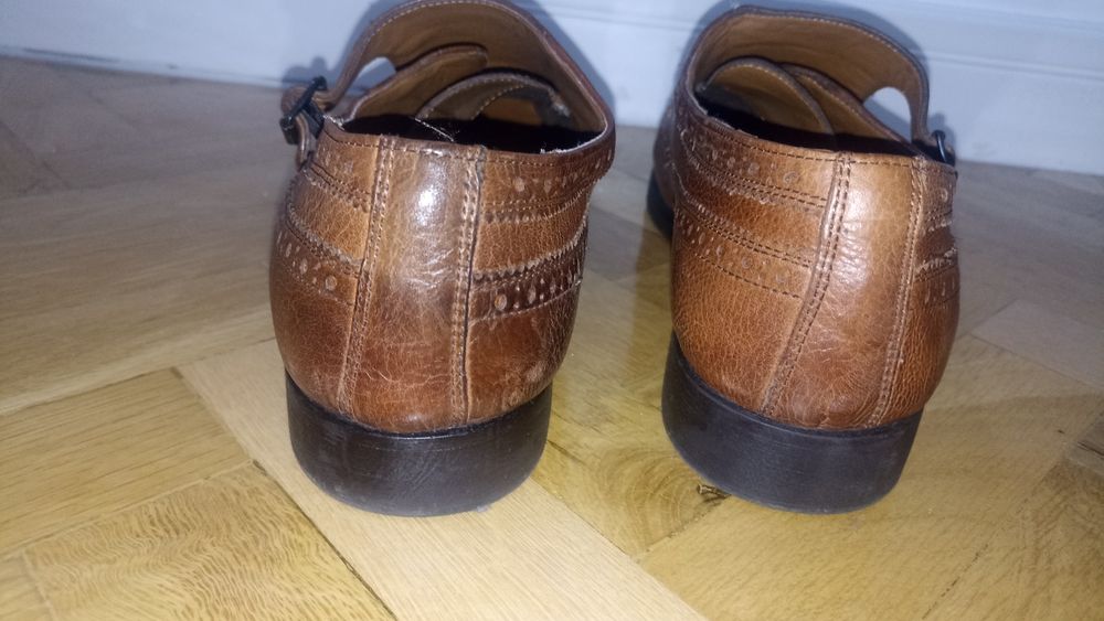 Pantofi Zara Man marime 45 ca noi