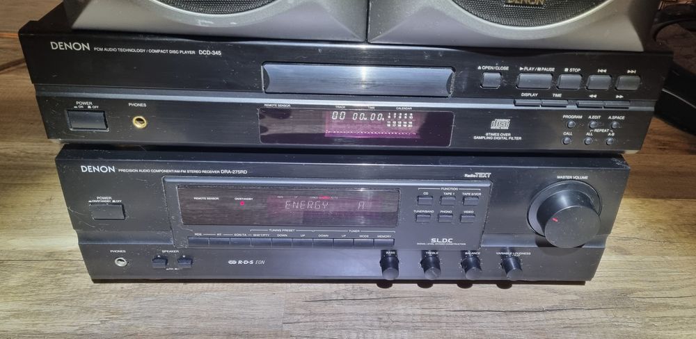 система Denon, състояща се от CD плейър DCD-345, усилвател UPA-F07 и т