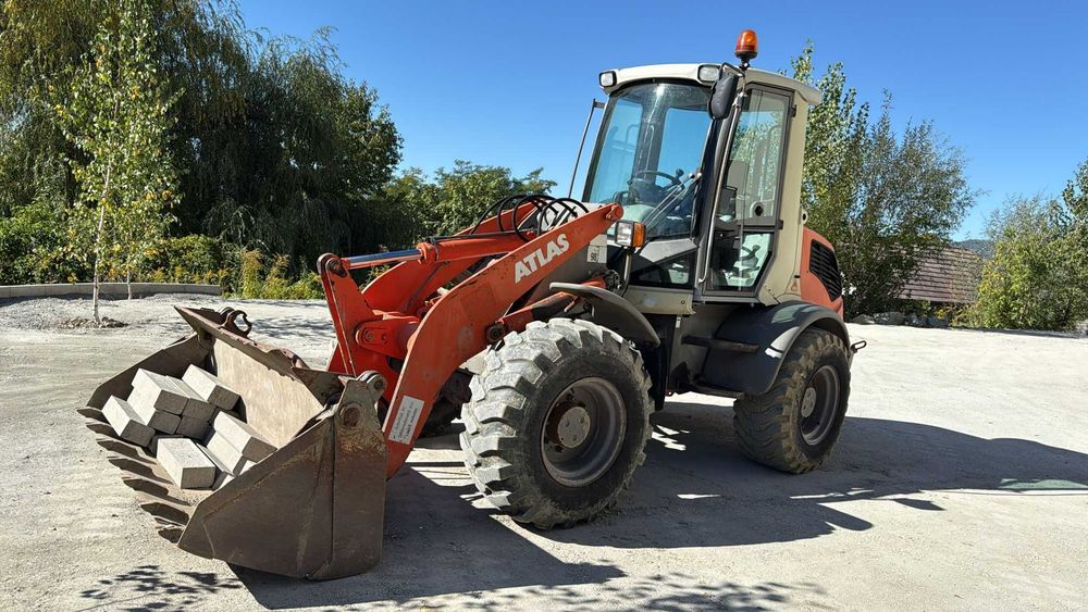 Incarcator frontal  Vola ATLAS AR70