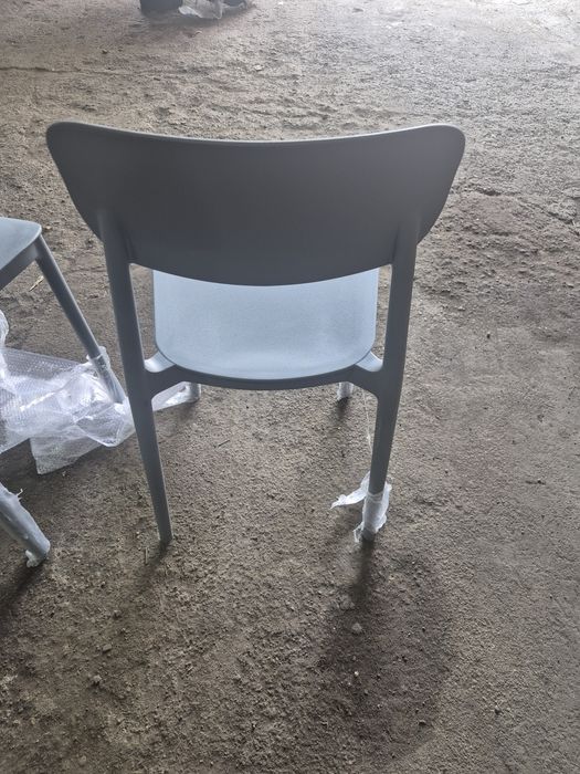 Продам стулья пл.