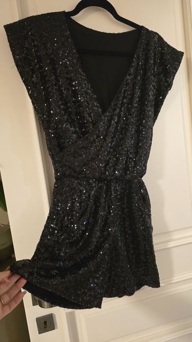 Salopeta scurta ocazie paiete- negru  - S/M