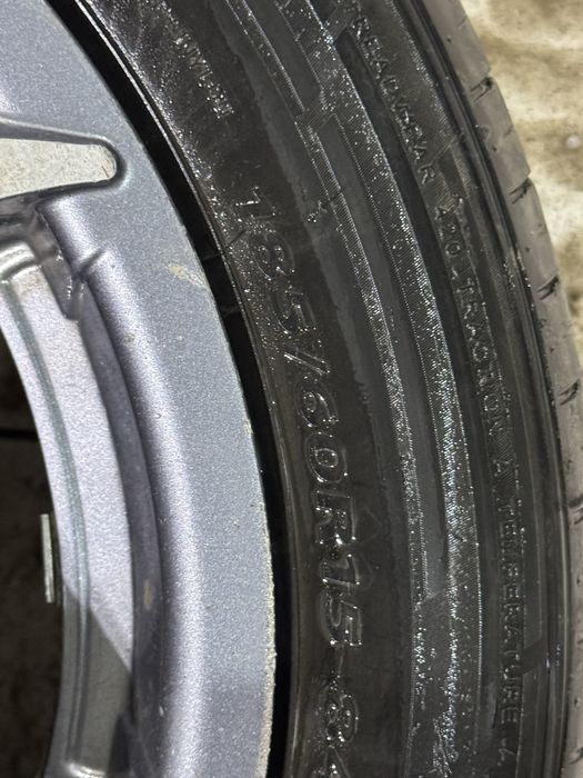 Продам диски с  летними резинами