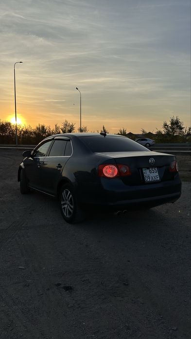 Volkswagen Jetta 5 2.5