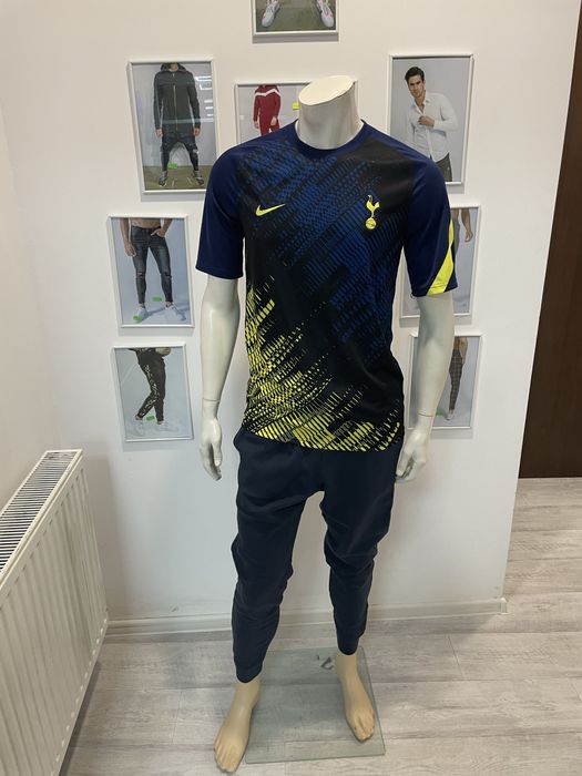 Tricou Totthenham marimea S editite limitata