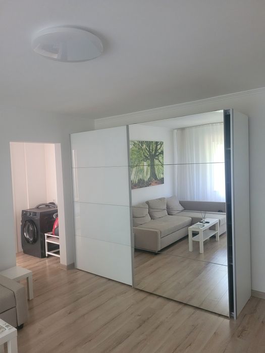 Închiriez apartament 2 camere