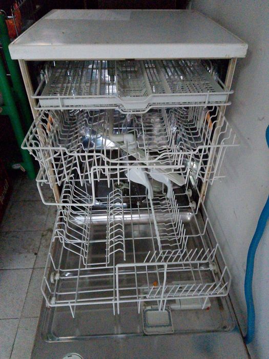 Съдомиялна машина Miele