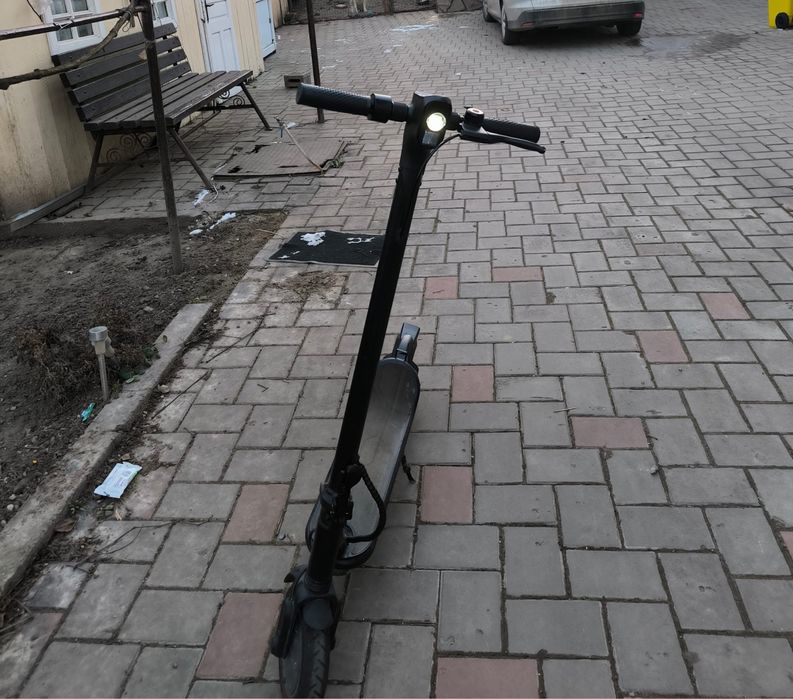 Trotinetă electrică Vortex