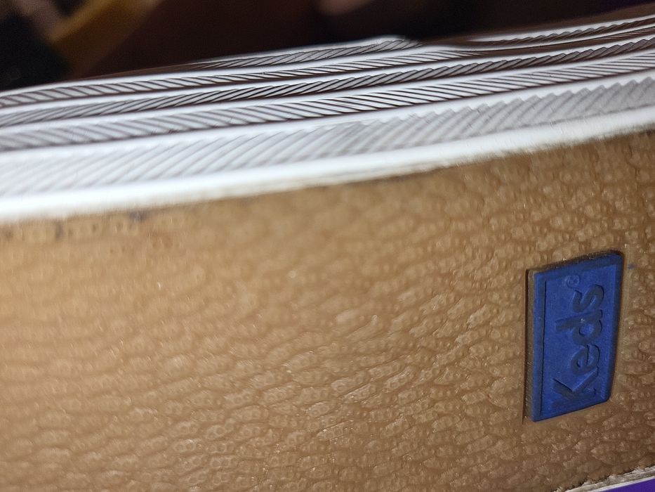 Нови  KEDS  на  известната марка от истинска кожа