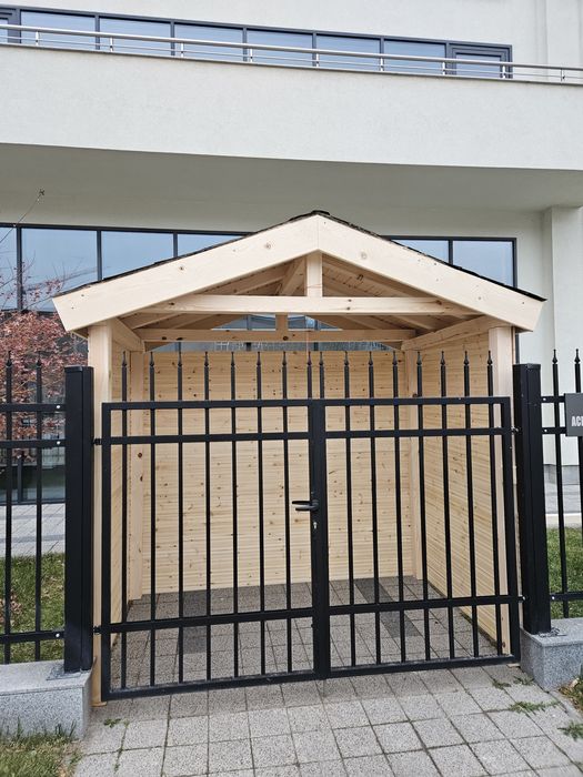 Ремонт на покриви Дървени навеси Бараки Козирки