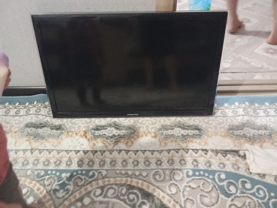Продам телевизор.