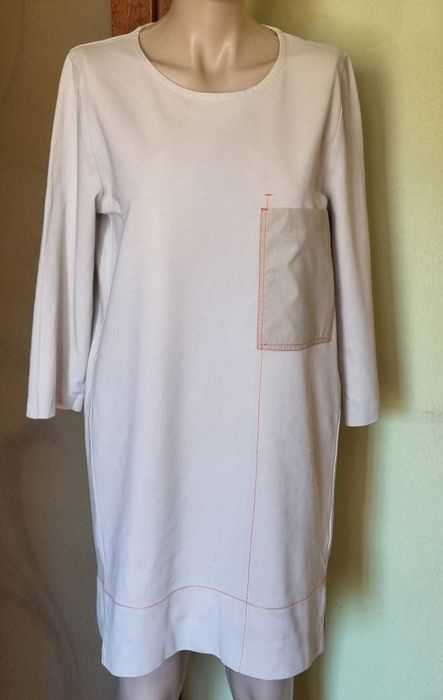 Rochie COS, bej nude, bumbac 96%, elastan 4%, marimea S (potrivit si M)