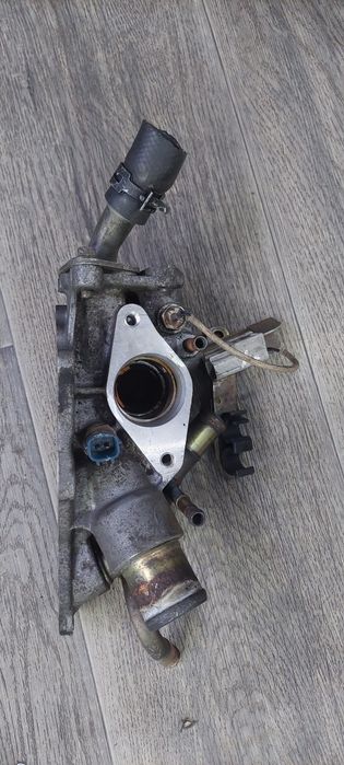 Корпус термостата nissan x-trail t31