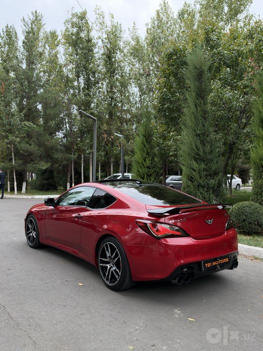 Hyundai Genesis V6 3.8 L GDI