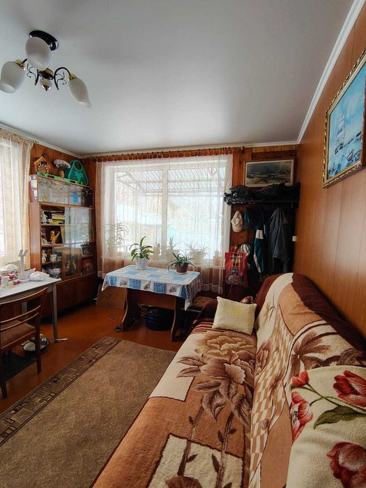 Продам 4 комнатный дом из бруса,  Петерфельд.