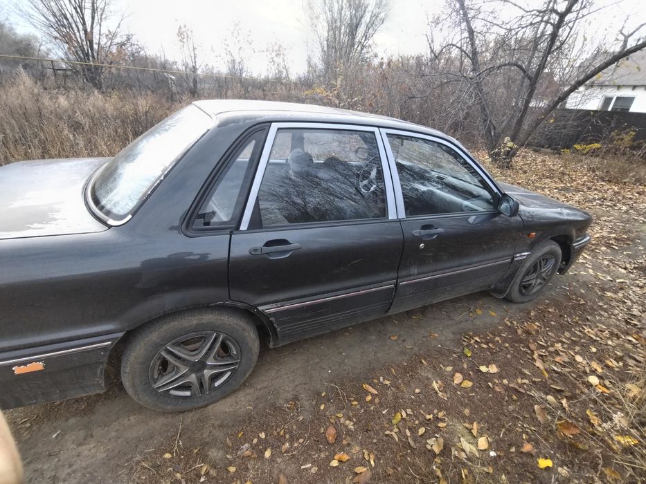 Митсубиси галант