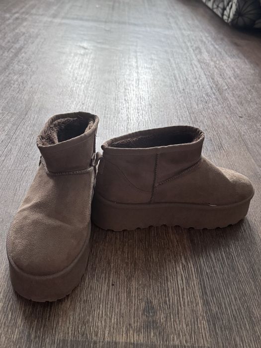 Продам уги,37 размер,новые