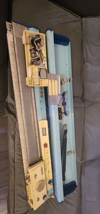 Вязальная машинка Иналса 828